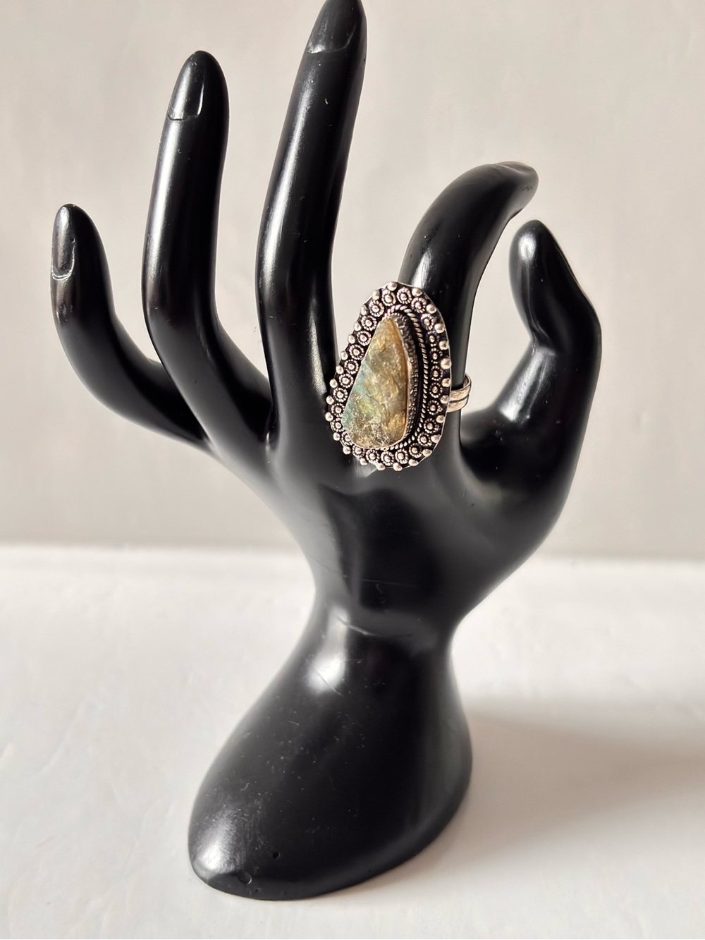 Natural Rough Labradorite Gemstone